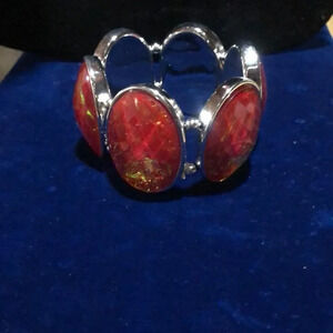 Red‎ Stone Stretch Bracelet Silver Tone Fashion Jewelry Women's